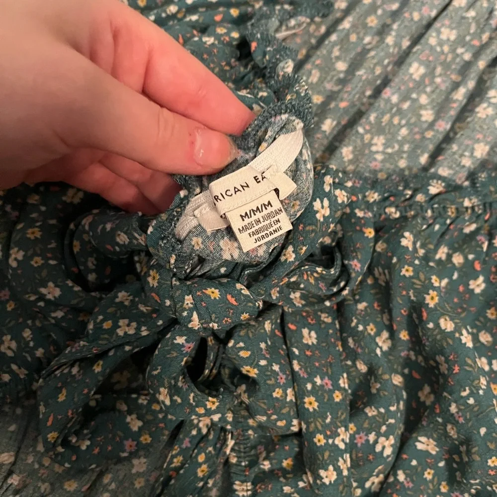 American Eagle top - Picture 2 of 3